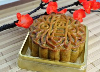 Vietnamese Mooncake